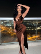 Brown Sleeveless Deep V-Neck Pleated Sexy Evening Party Maxi Dress